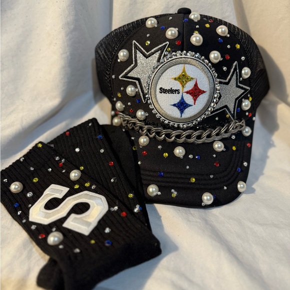 Black Bejeweled customteam Cap and crew sock set